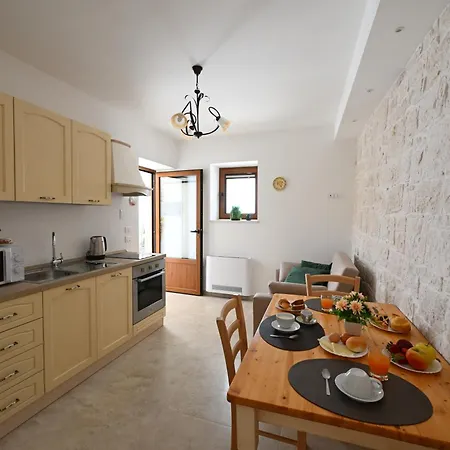 Dimora Zezzella 4* Martina Franca